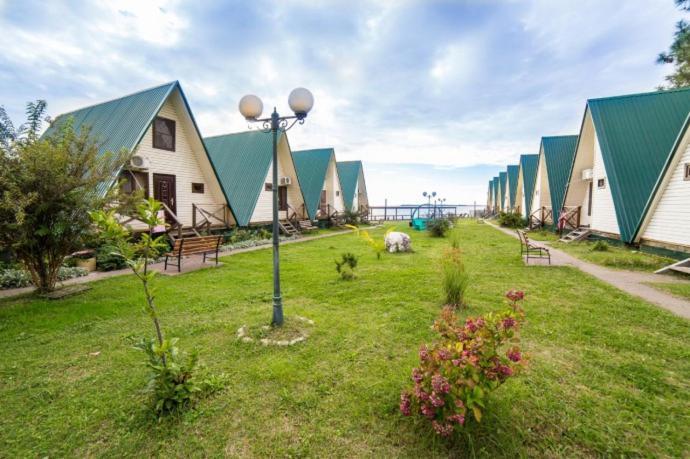 سوخومي Kyalasur Hotel المظهر الخارجي الصورة