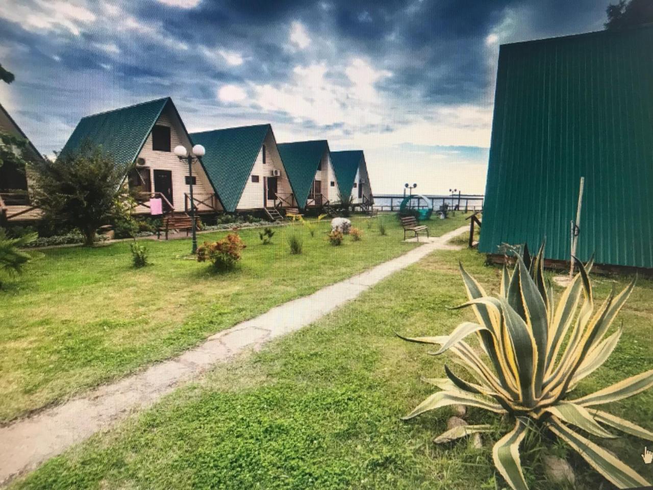 سوخومي Kyalasur Hotel المظهر الخارجي الصورة
